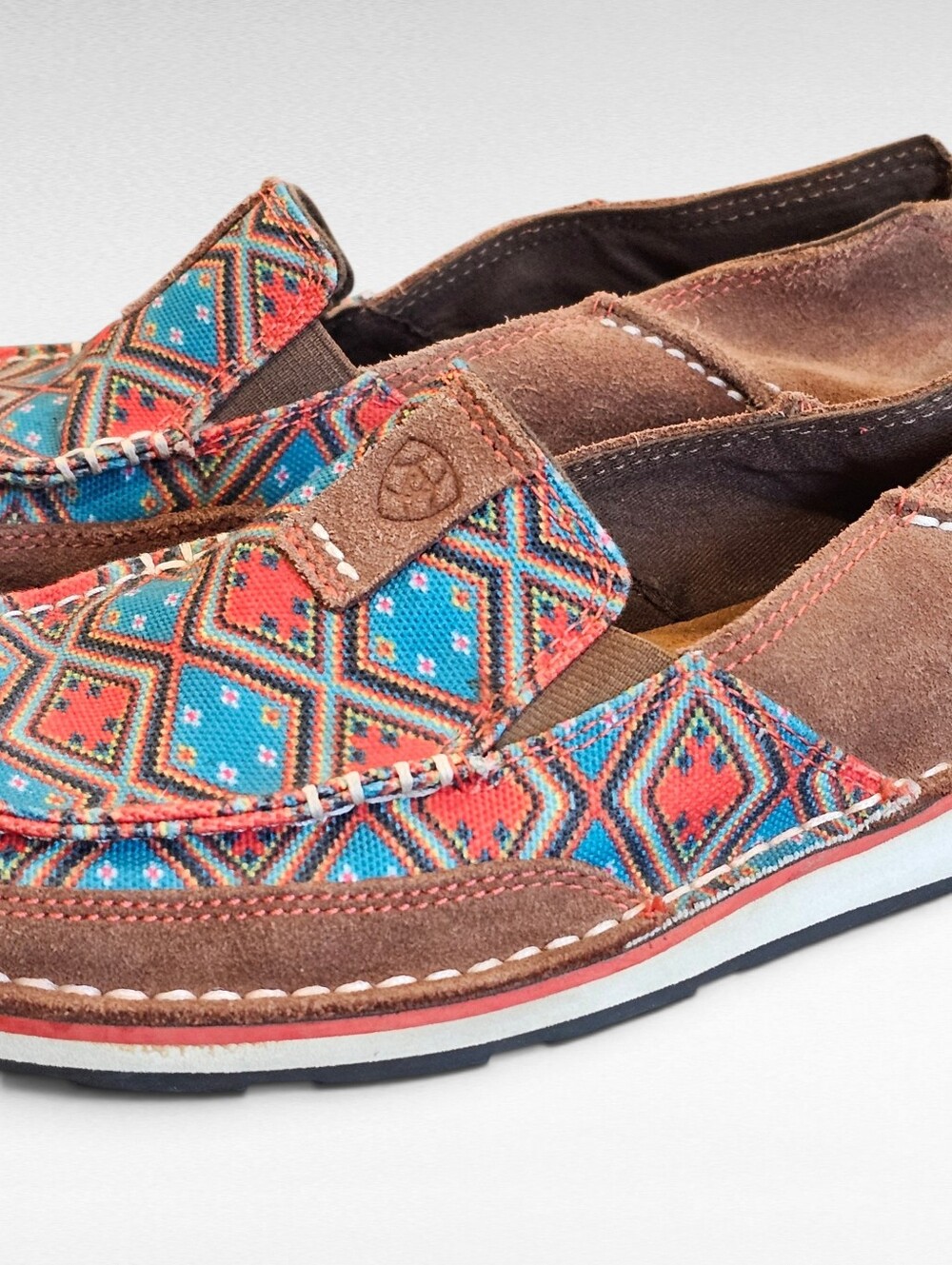 Ariat Southwestern Print Slip On Cruiser Loafers Size 8.5B - Picture 2 of 15